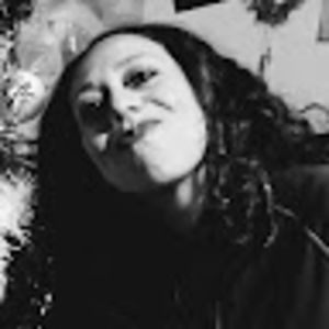 Meet your Posher, Jade